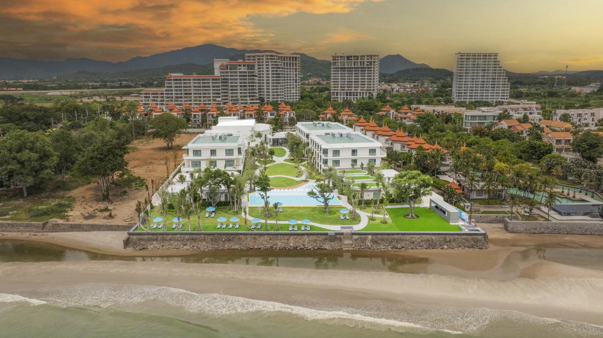 Hotel Aviyana Hua Hin à Cha-Am Extérieur photo