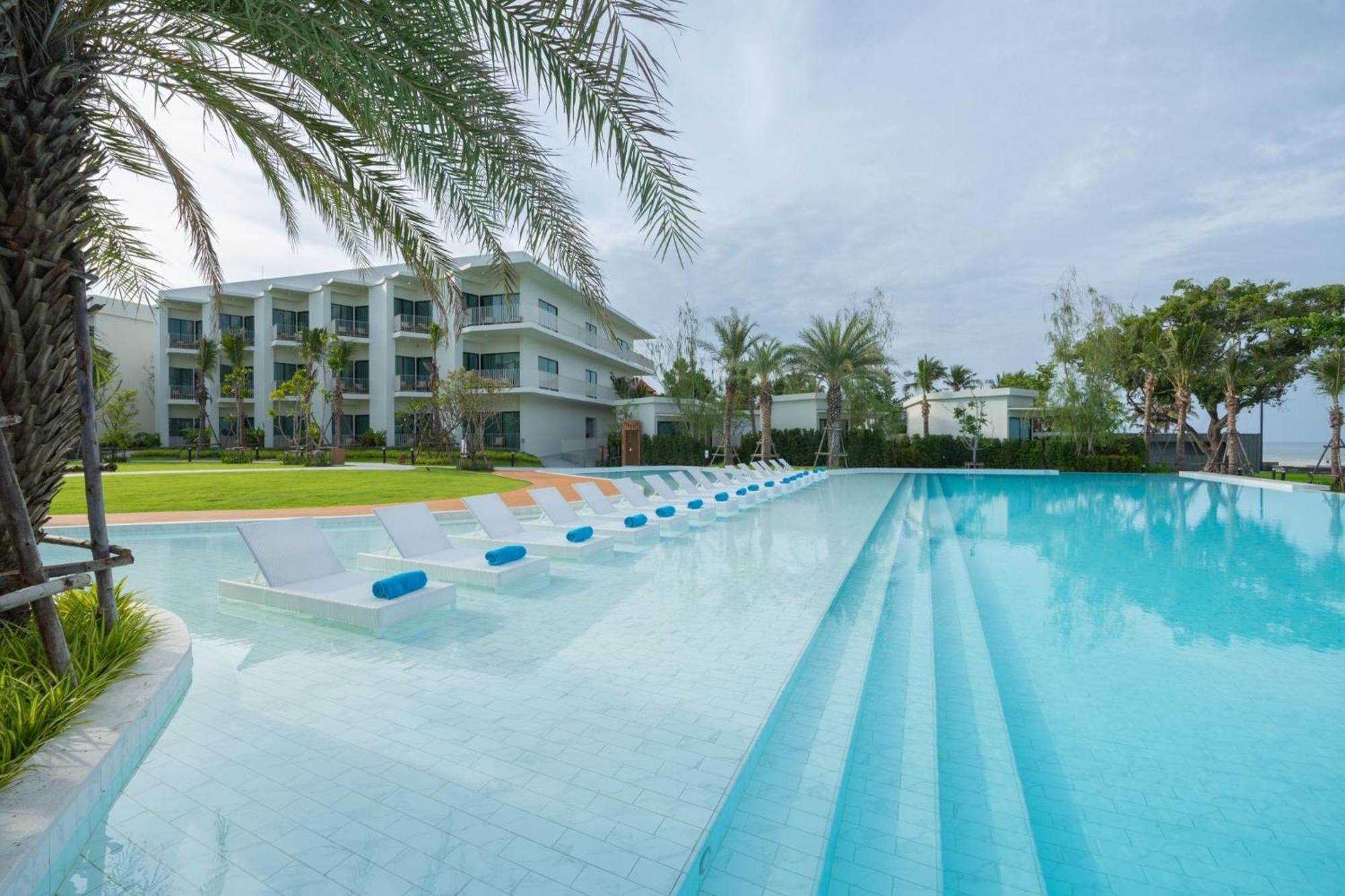 Hotel Aviyana Hua Hin à Cha-Am Extérieur photo
